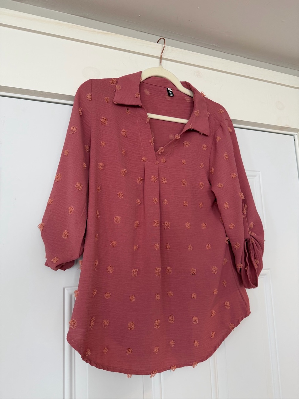 Amazon Women's Rose Mauve Textured V-Neck Tunic